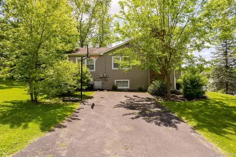 14 Balfour Drive Wappingers Falls NY 12590