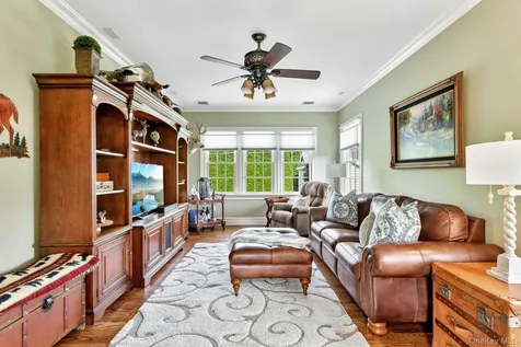 217 Wellington Road Garden City NY 11530