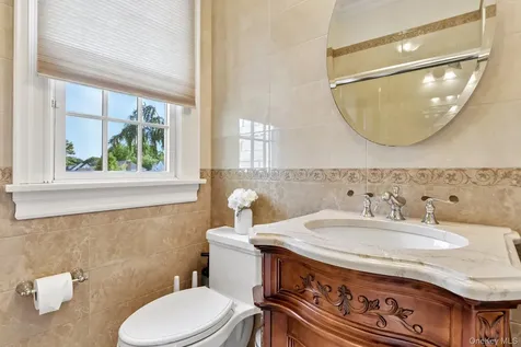 217 Wellington Road Garden City NY 11530