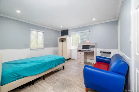 140 Baltimore Massapequa NY 11758