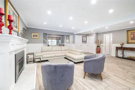 140 Baltimore Massapequa NY 11758