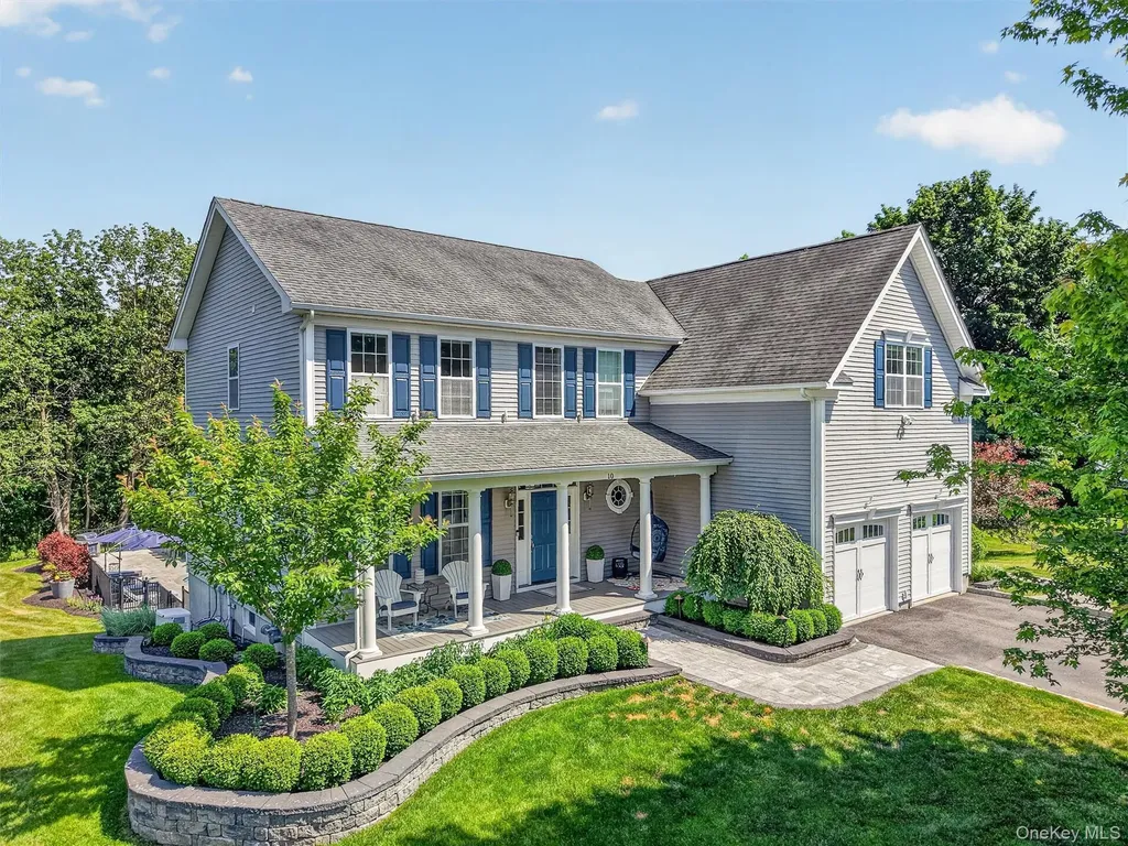 10 Sandlewood Circle Hopewell Junction NY 12533