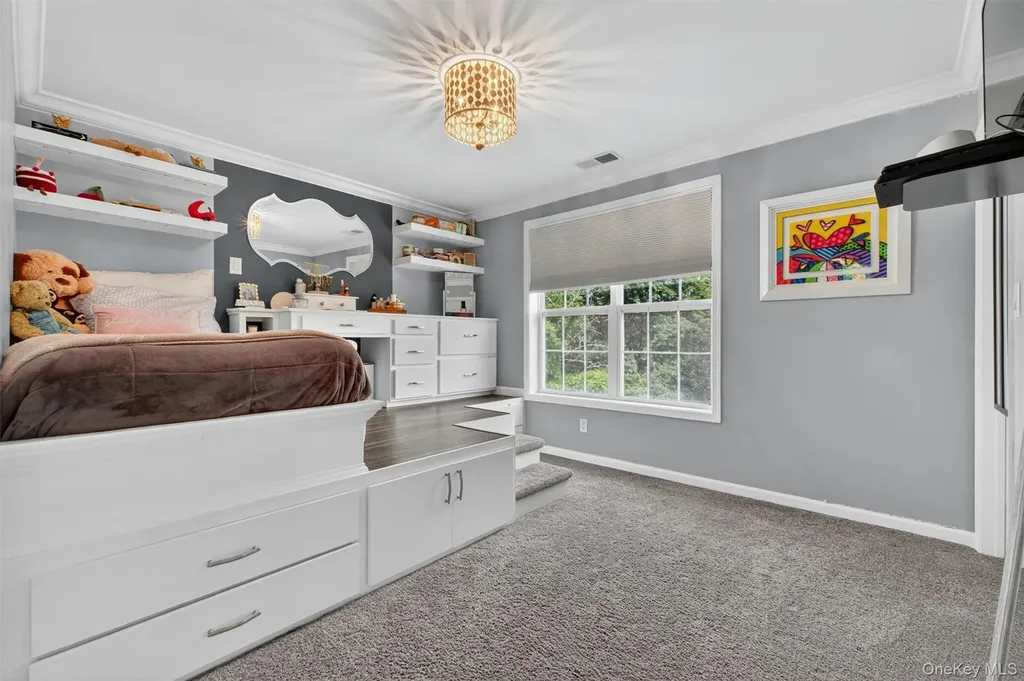 10 Sandlewood Circle Hopewell Junction NY 12533