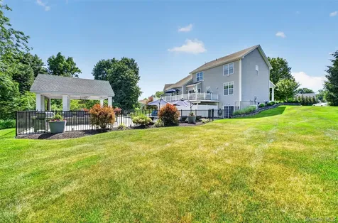 10 Sandlewood Circle Hopewell Junction NY 12533