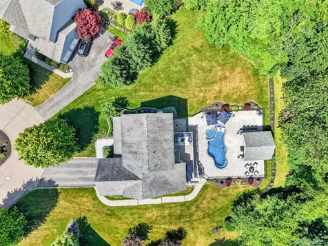 10 Sandlewood Circle Hopewell Junction NY 12533