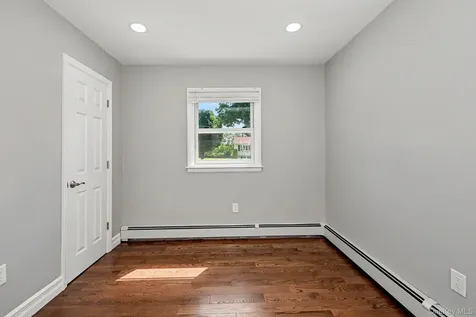 61 Friendly Road Mahopac NY 10541