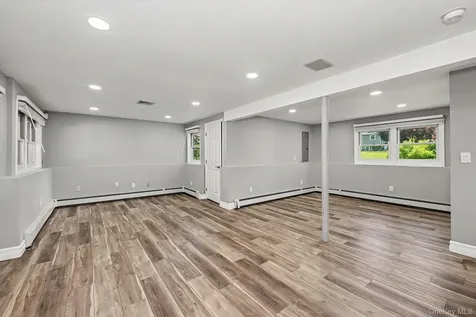 61 Friendly Road Mahopac NY 10541