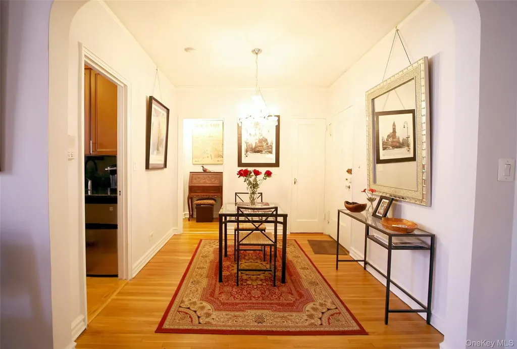 118-11 84th Avenue Kew Gardens NY 11415