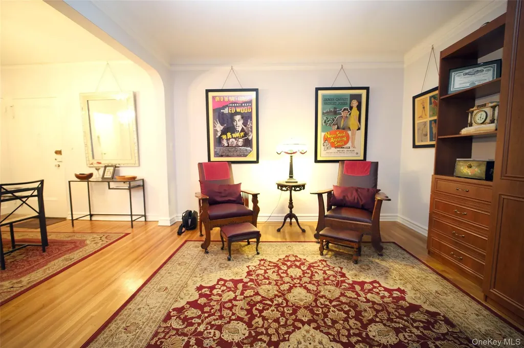 118-11 84th Avenue Kew Gardens NY 11415