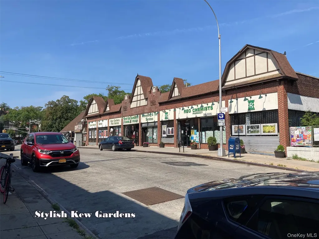 118-11 84th Avenue Kew Gardens NY 11415