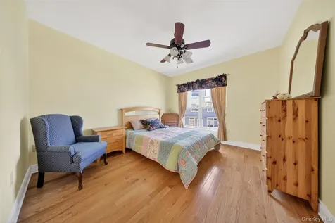 7110 Beach Front Road Arverne NY 11692