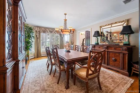 4 Point Crescent Whitestone NY 11357
