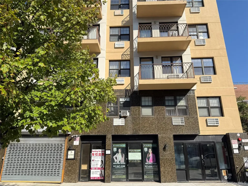 144-77 Barclay Avenue Flushing NY 11355