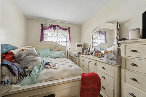 1010 E 233rd Street Bronx NY 10466