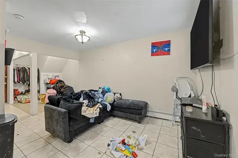 1010 E 233rd Street Bronx NY 10466