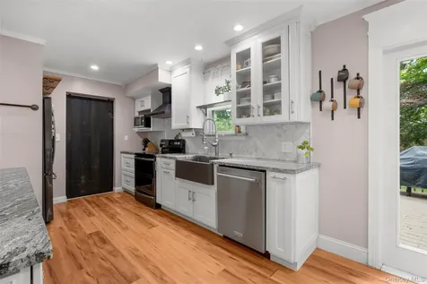 30 Orchard Park Poughkeepsie NY 12603
