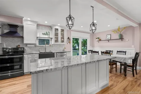 30 Orchard Park Poughkeepsie NY 12603