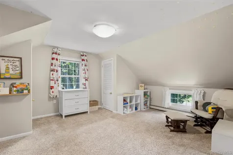 30 Orchard Park Poughkeepsie NY 12603
