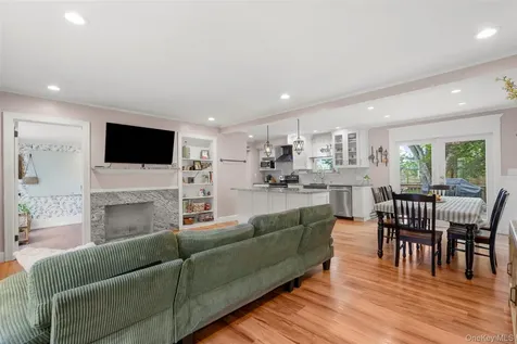 30 Orchard Park Poughkeepsie NY 12603
