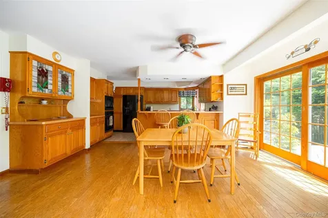 44 Eleanor Drive Salt Point NY 12578
