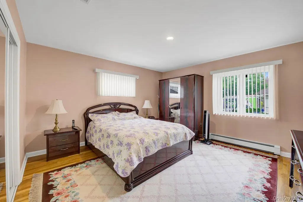 1662 Sherbourne Road Valley Stream NY 11580