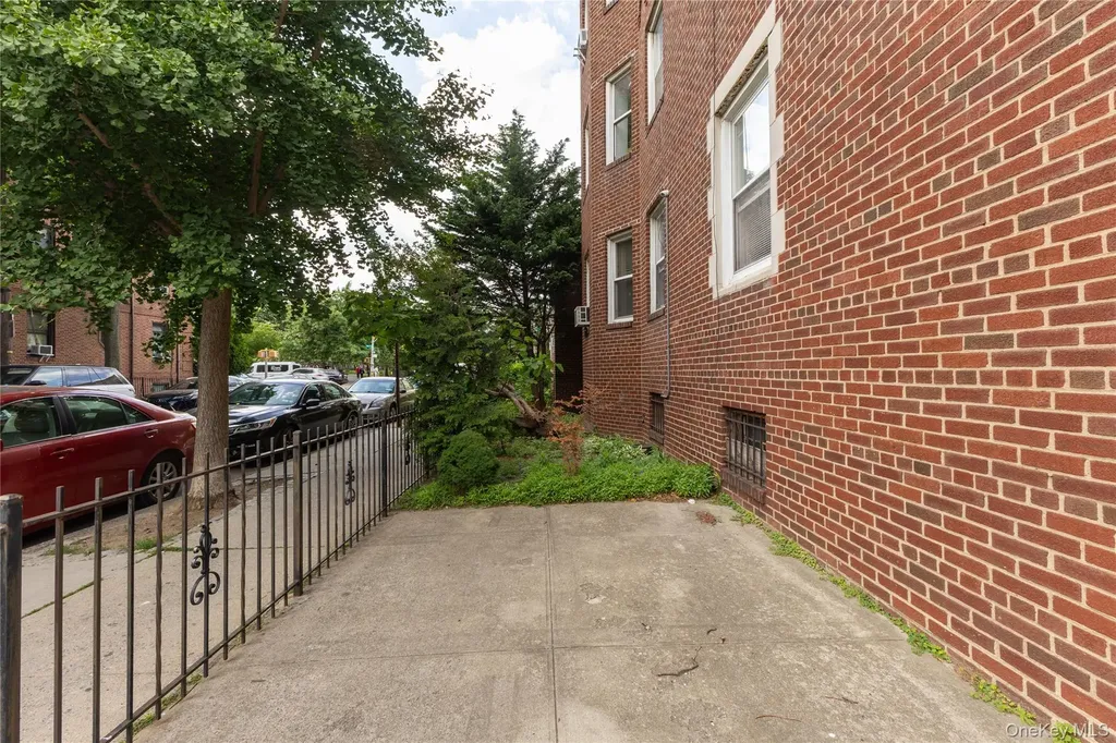 100 P Avenue Brooklyn NY 11204