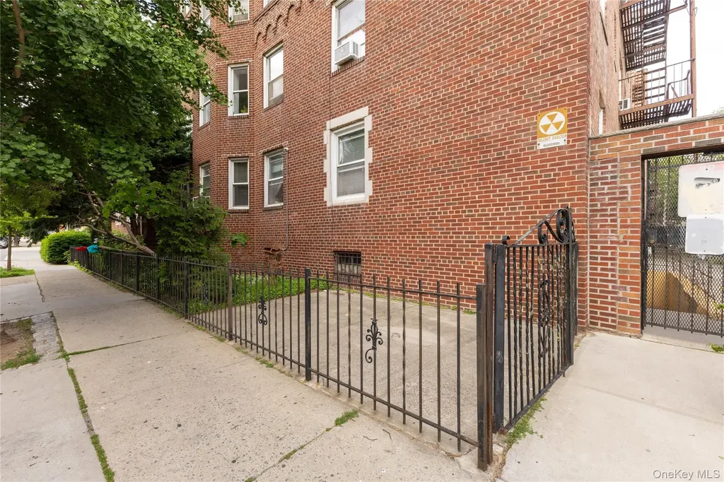 100 P Avenue Brooklyn NY 11204
