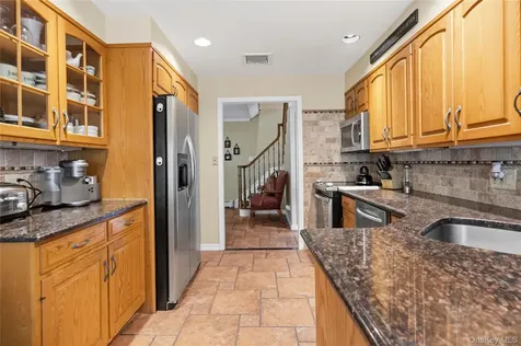 11 Edison Drive Huntington Station NY 11746