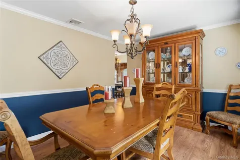 11 Edison Drive Huntington Station NY 11746