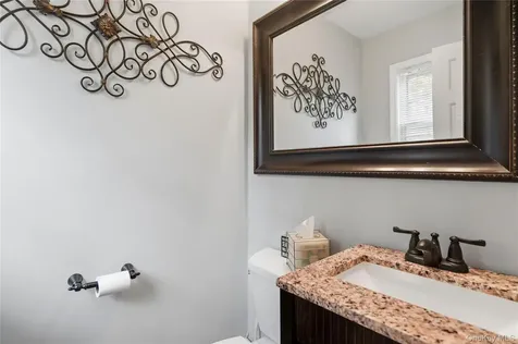 11 Edison Drive Huntington Station NY 11746