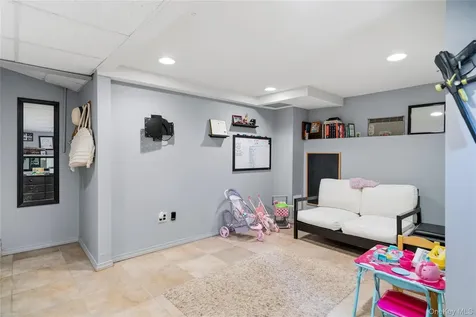 11 Edison Drive Huntington Station NY 11746