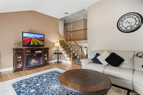 11 Edison Drive Huntington Station NY 11746