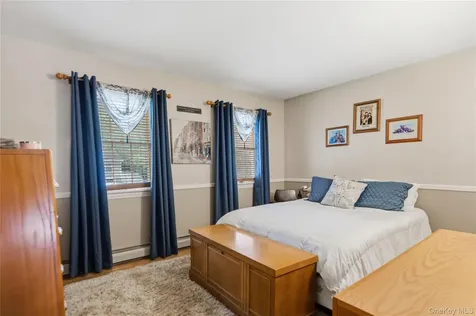11 Edison Drive Huntington Station NY 11746