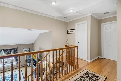 11 Edison Drive Huntington Station NY 11746