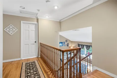 11 Edison Drive Huntington Station NY 11746