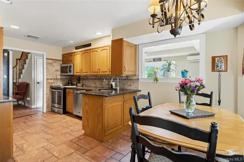 11 Edison Drive Huntington Station NY 11746