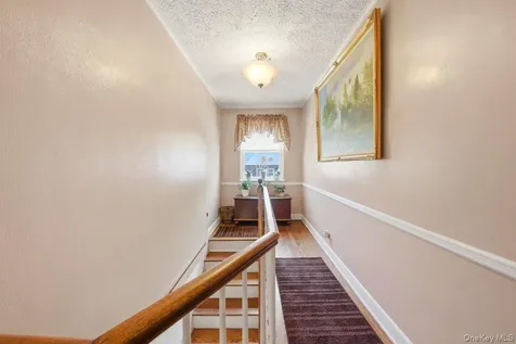 51 Cumberland Drive Yonkers NY 10704