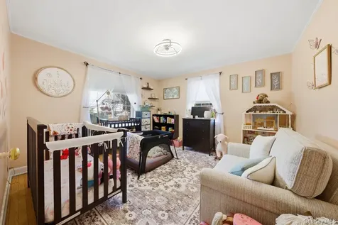 51 Cumberland Drive Yonkers NY 10704