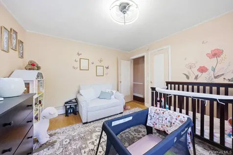 51 Cumberland Drive Yonkers NY 10704