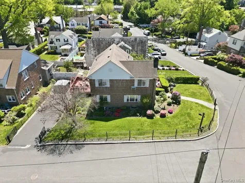 51 Cumberland Drive Yonkers NY 10704