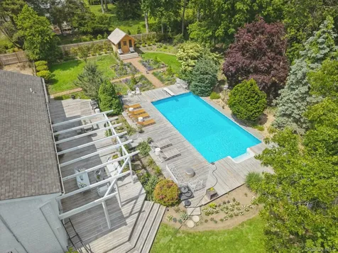 3 Mooring Drive Bellport NY 11713