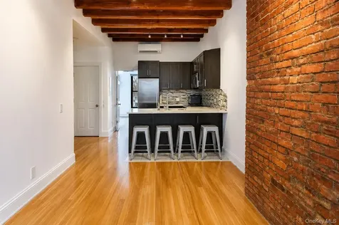 2122 45th Avenue Long Island City NY 11101