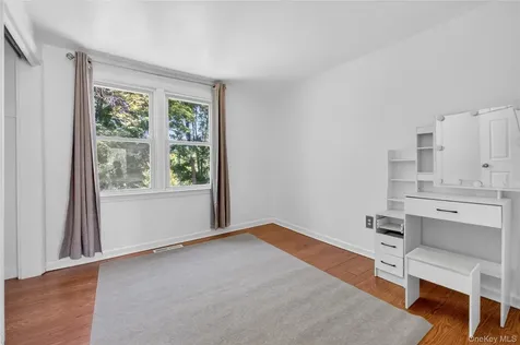 68 Mulford Avenue Staatsburg NY 12580