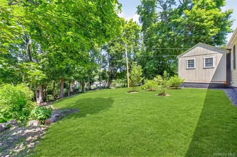 68 Mulford Avenue Staatsburg NY 12580