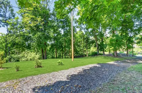 68 Mulford Avenue Staatsburg NY 12580
