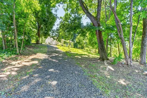 68 Mulford Avenue Staatsburg NY 12580