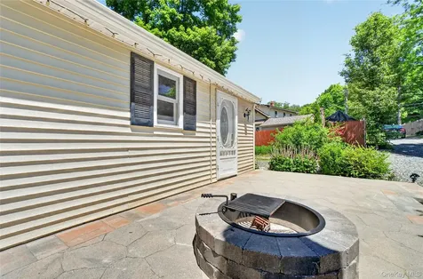 68 Mulford Avenue Staatsburg NY 12580