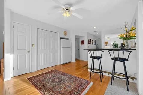 33 Maple Moor Lane Cortlandt Manor NY 10567