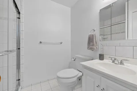 33 Maple Moor Lane Cortlandt Manor NY 10567