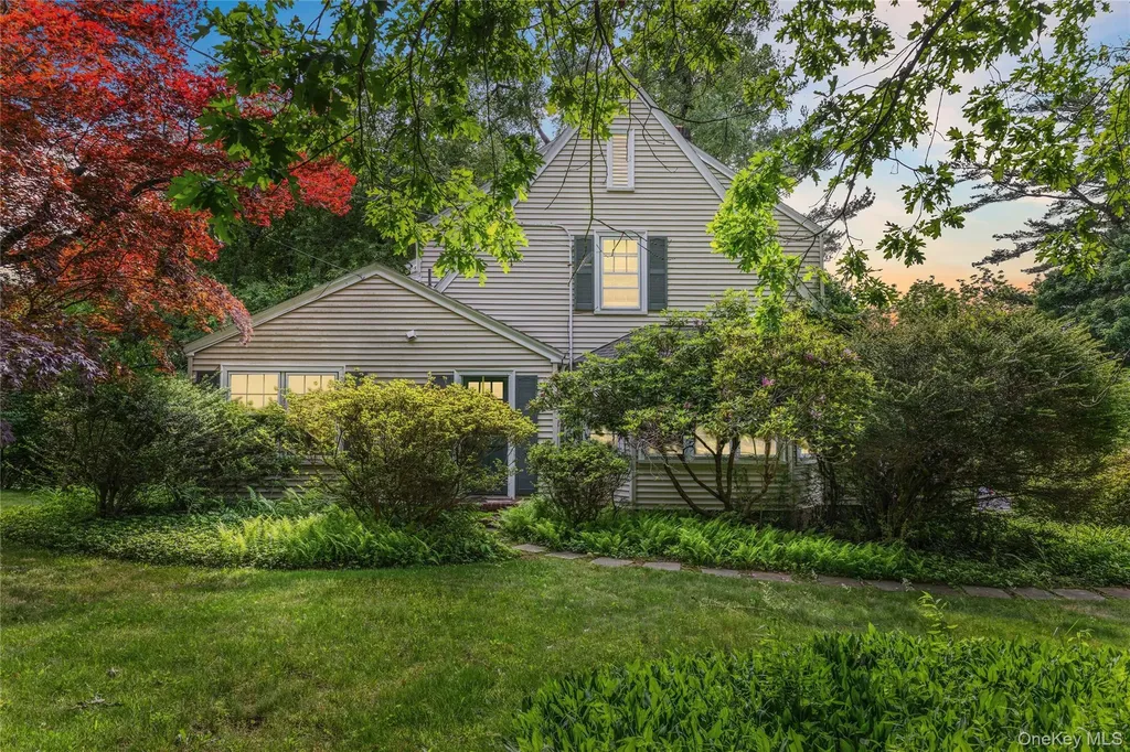 518 Pleasantville Road Briarcliff Manor NY 10510